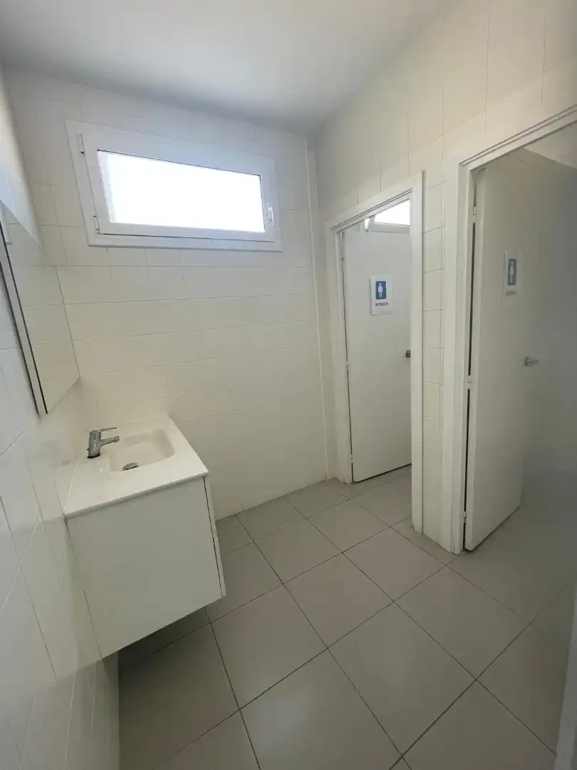 Bureau avec ascenseur à louer à Carrer de Galileu 303, imagen 6