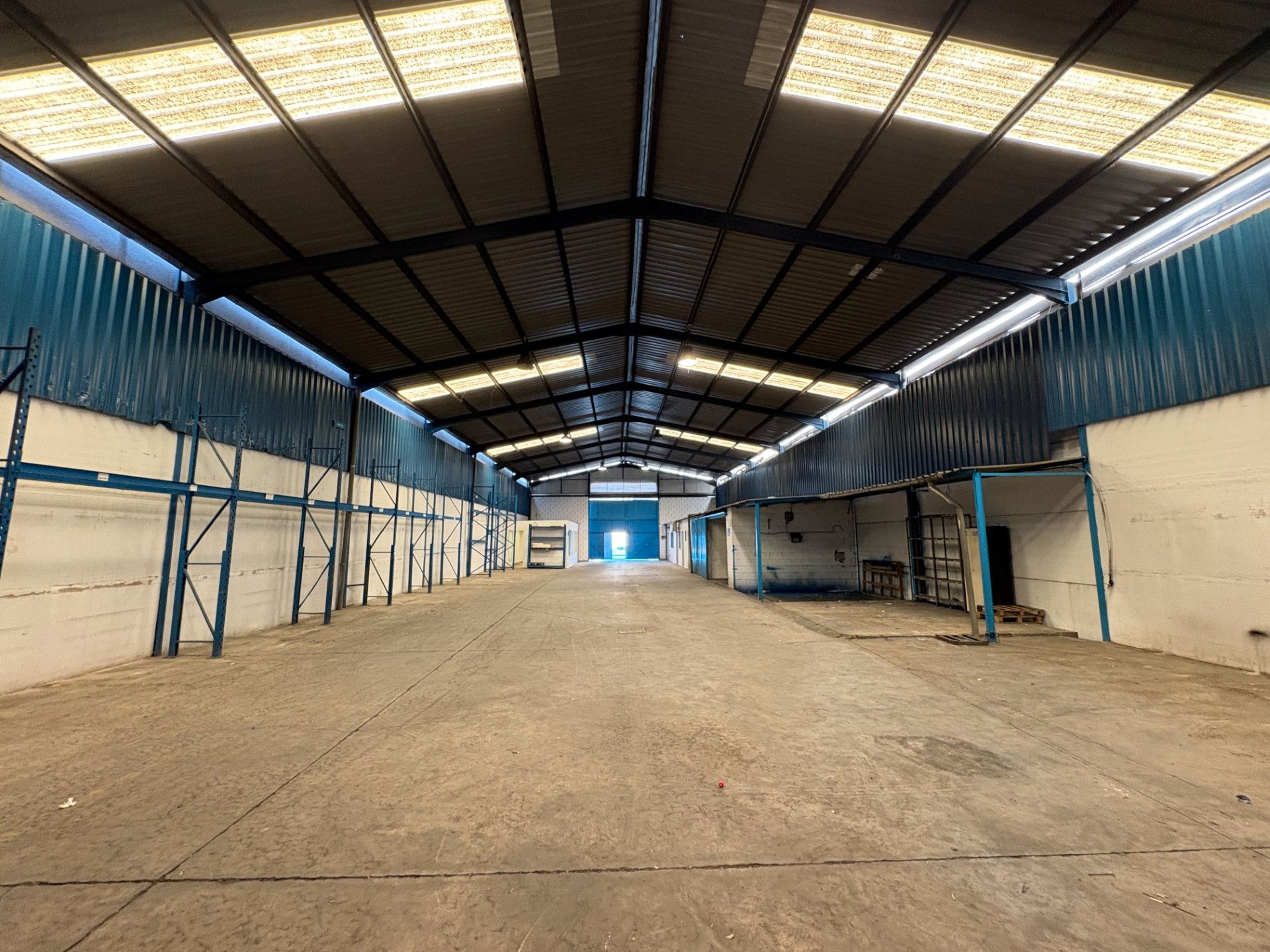 Vista exterior de Nave industrial en venta en Mérida