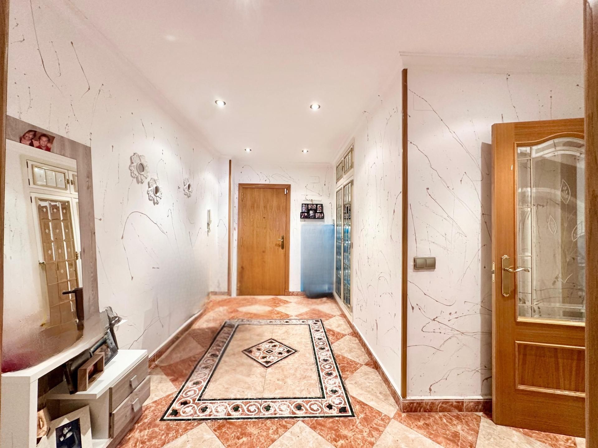 Flat for sale in Carlet  with Air Conditioner, Terrace and Balcony