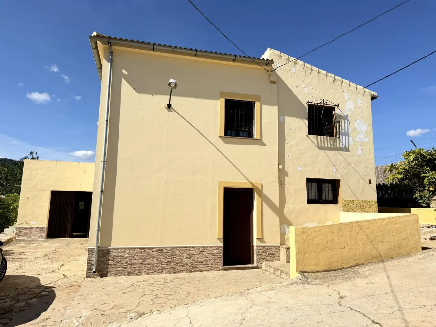 Vista exterior de Finca rústica en venta en Teba con Calefacción y Trastero