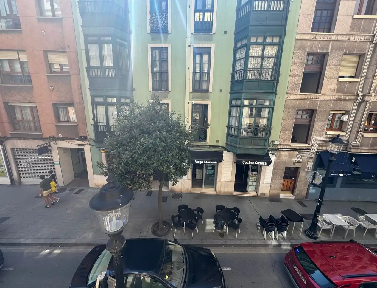 Vista exterior de Piso en venta en Gijón  con Calefacción y Parquet