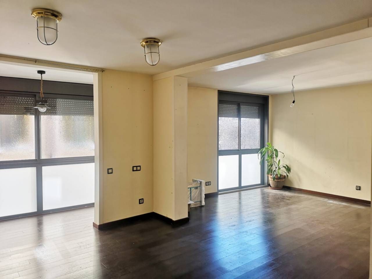 Sala d'estar de Pis en venda en Sabadell amb Aire condicionat, Calefacció i Parquet
