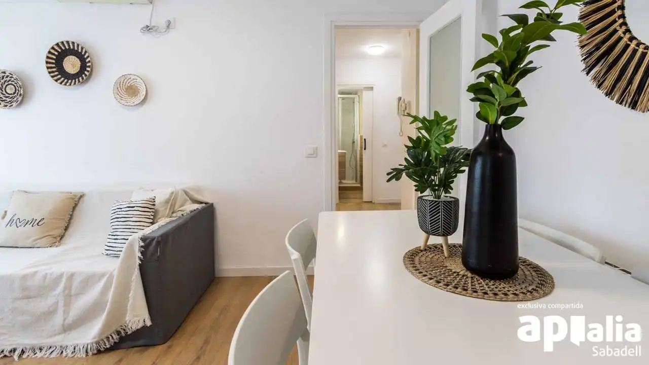 Sala de estar de Piso en venta en Sabadell con Calefacción y Parquet
