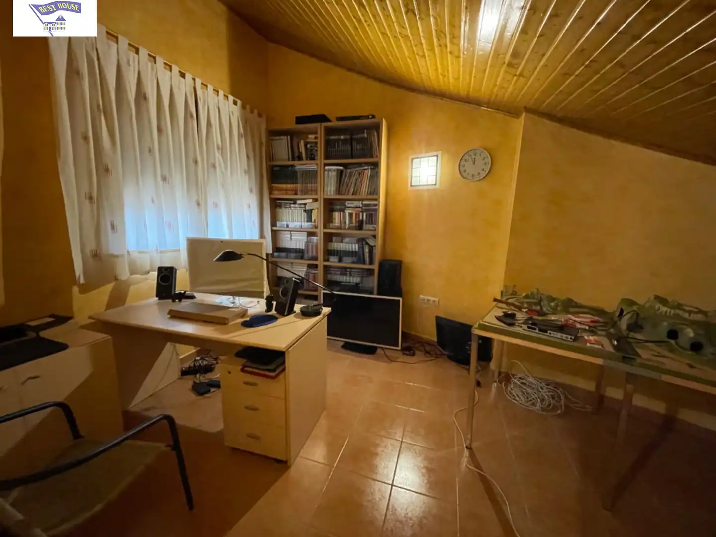 Houses for sale in Alcaraz  with Heating, Terrace and Storage room
