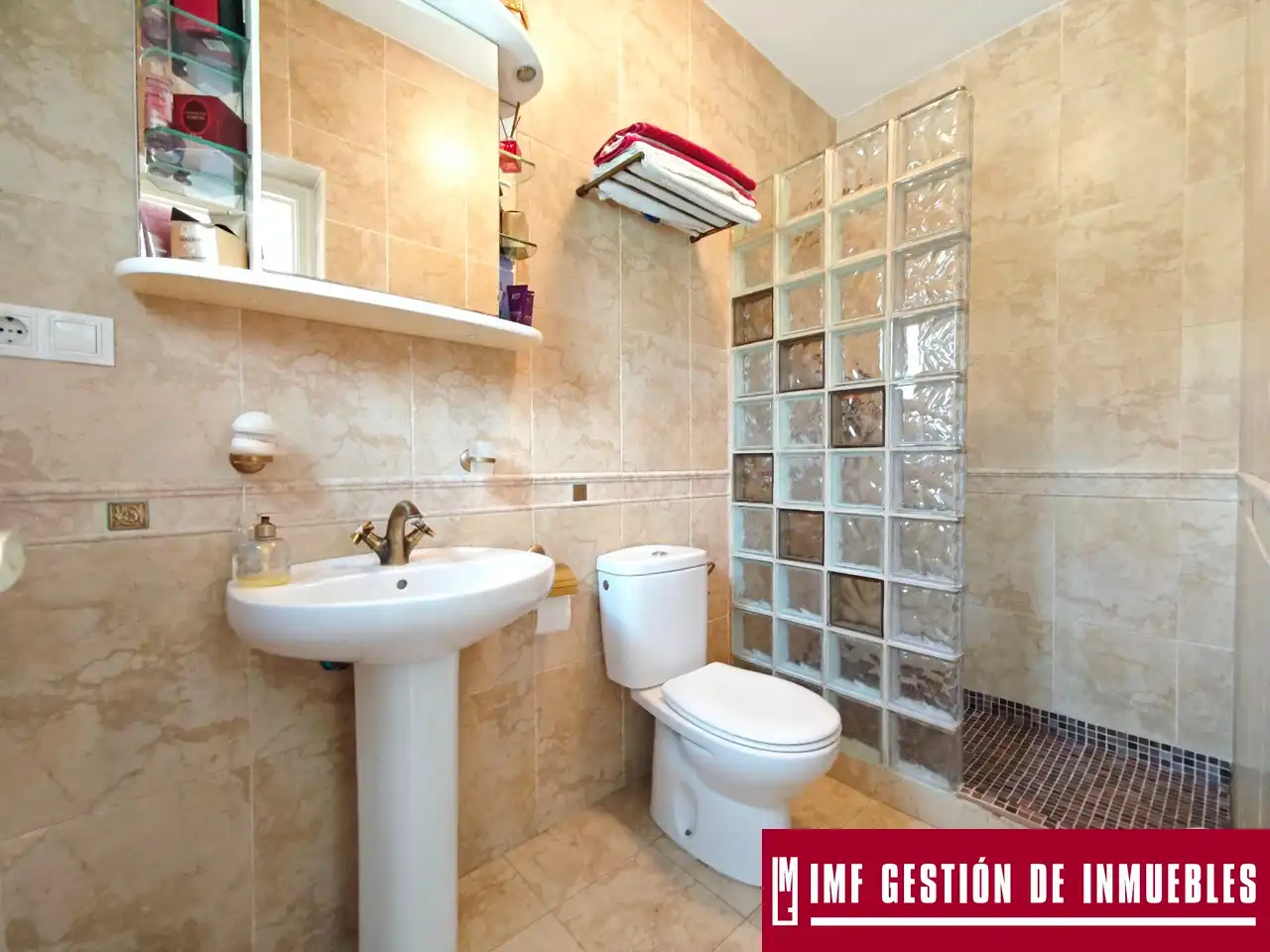 Bathroom of Houses for sale in Benamargosa  with Terrace