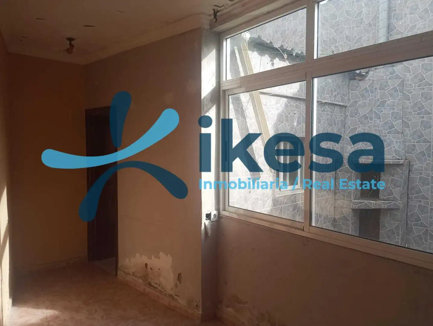 Casa adosada en venta en Burguillos del Cerro