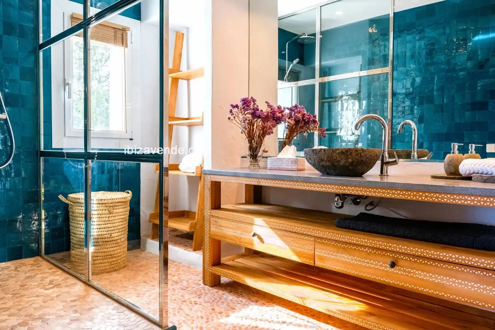 Baño de Casa o chalet en venta en Santa Eulària des Riu con Jardín privado, Terraza y Trastero
