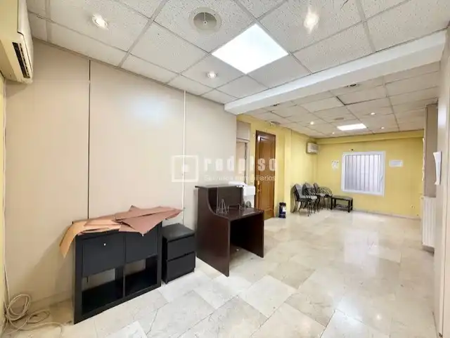 Büro zum Verkauf in Madrid mit Klimaanlage, Heizung und Terrasse