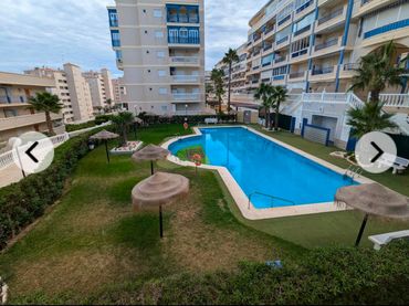 Estudi amb piscina de lloguer a Los Arenales del Sol