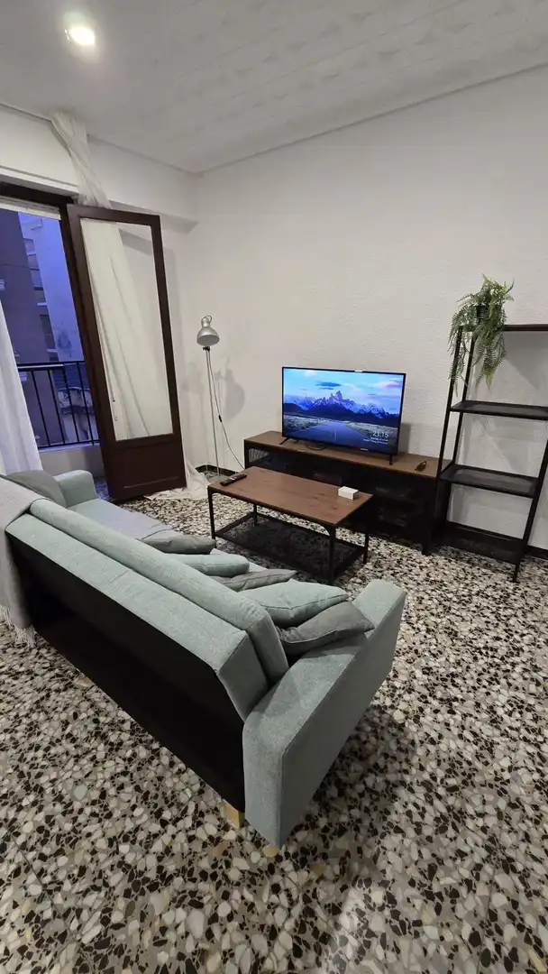 Living room of Flat for share in Elche / Elx  with Heating, Terrace and Furnished