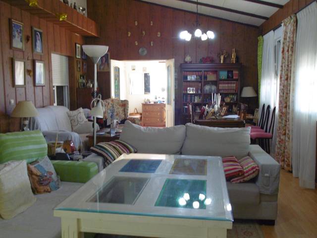 Casa-chalet en Venta en Núcleo urbano