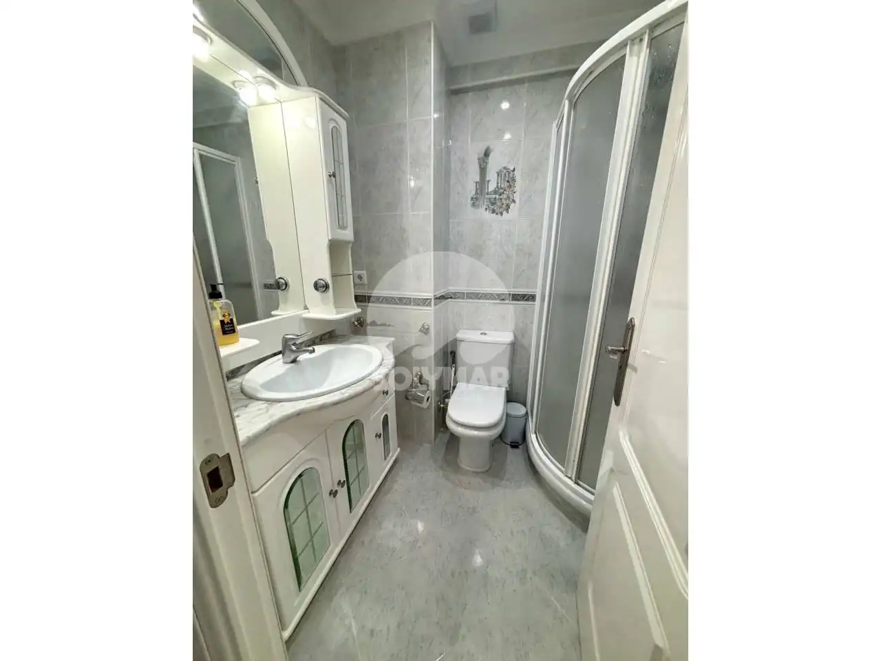 Baño de Piso de alquiler en Vélez-Málaga con Aire acondicionado, Terraza y Amueblado