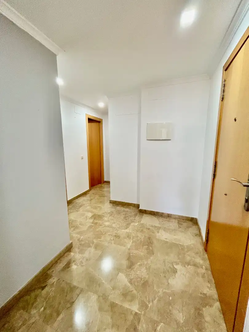 Appartamento con terrazza in affitto a Vilamarxant, imagen 9