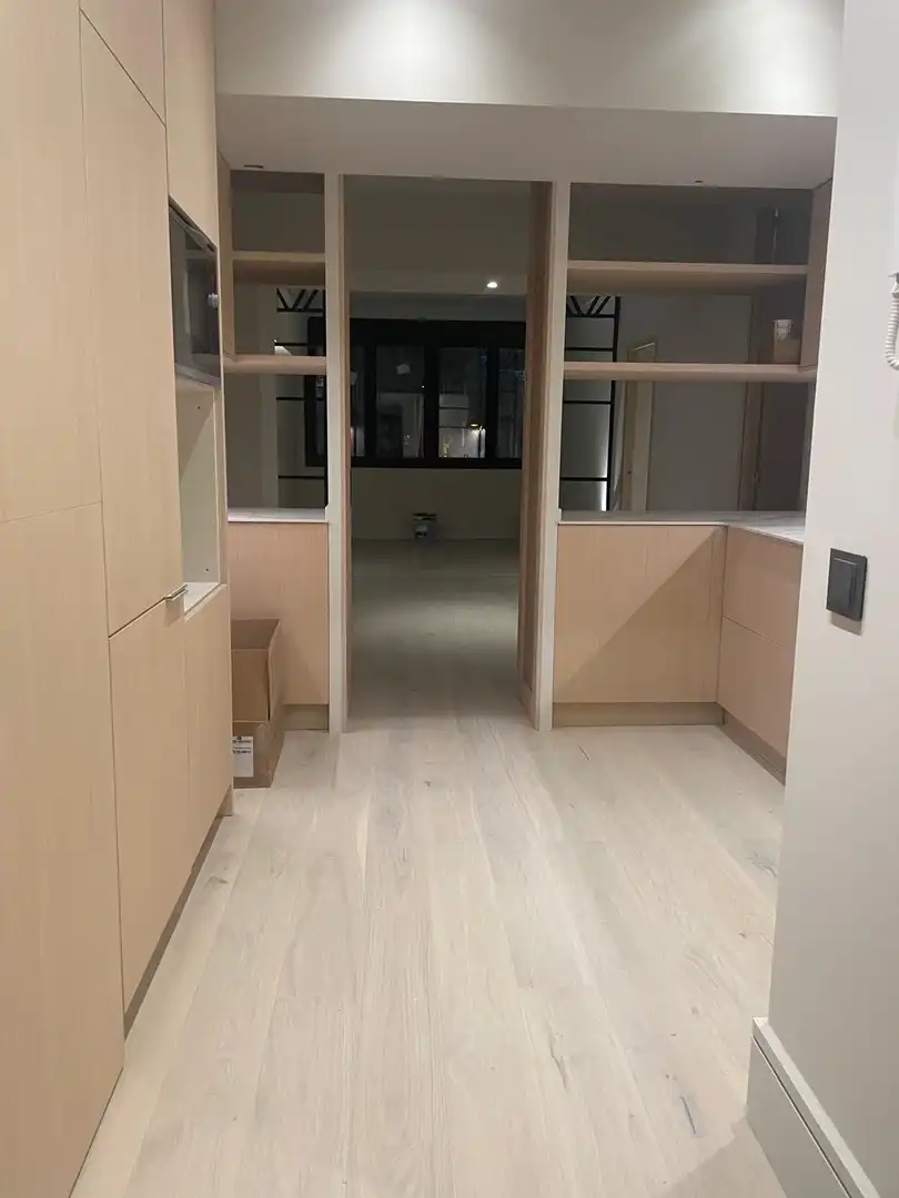Office for sale in Barcelona  with Air Conditioner and Heating