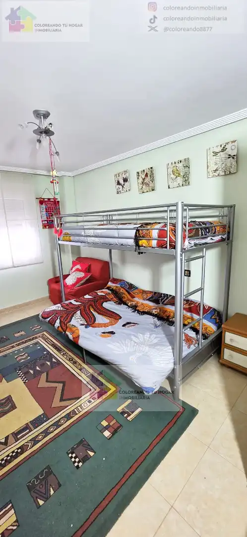 Bedroom of Houses for sale in Sariegos  with Air Conditioner, Heating and Private garden