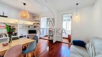 Living room of Flat for sale in  Barcelona Capital  with Air Conditioner and Balcony