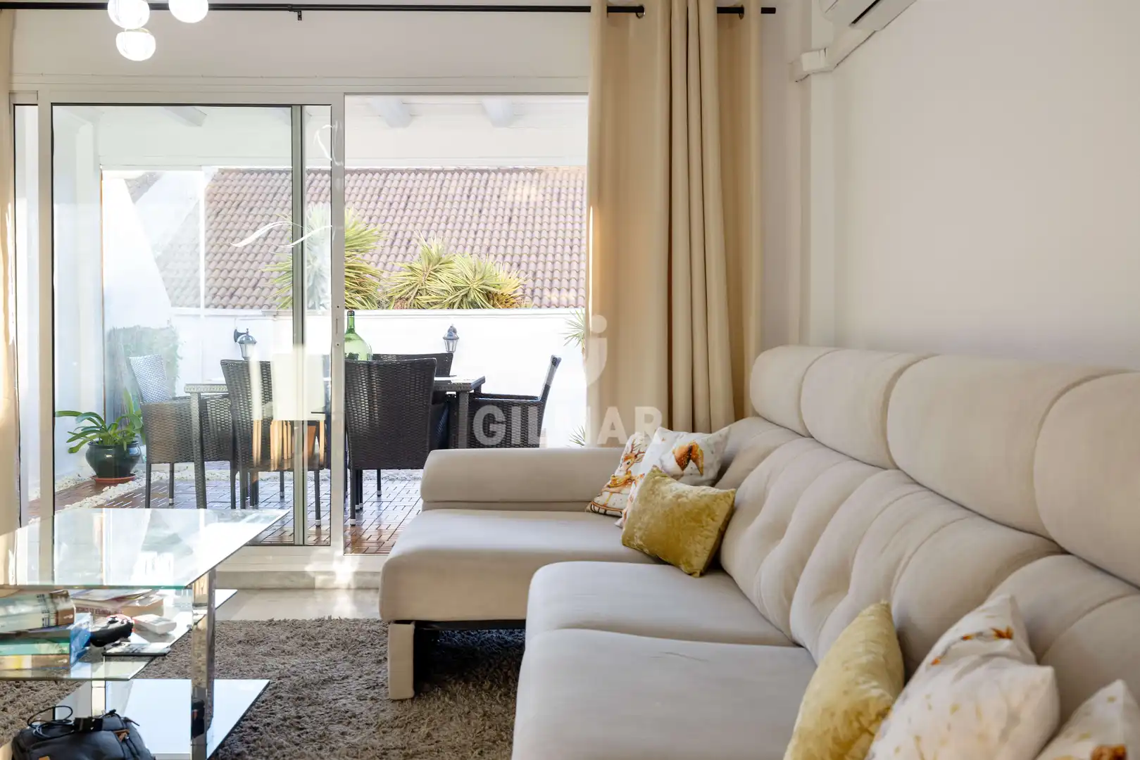 Living room of Detached homes for sale in Benalmádena  with Heating, Private garden and Swimming Pool