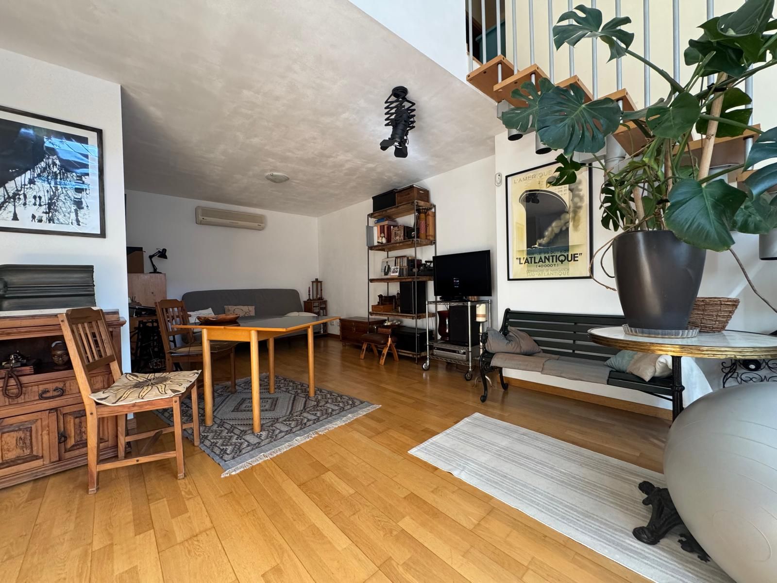 Living room of Duplex for sale in  Barcelona Capital  with Terrace