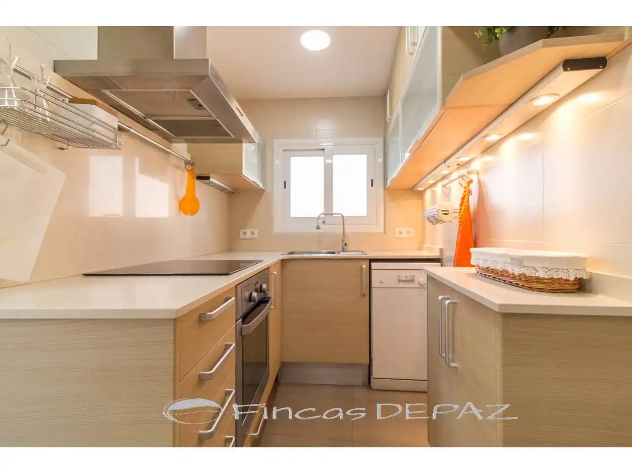 Kitchen of Flat for sale in Castelldefels  with Air Conditioner, Heating and Parquet flooring