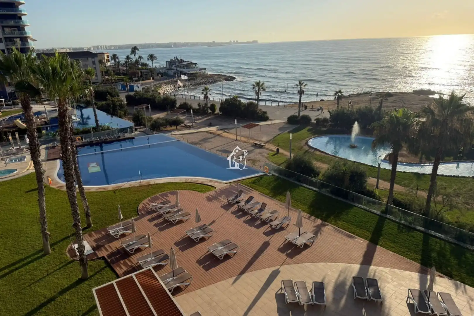 Swimming pool of Apartments for rent in Torrevieja  with Air Conditioner, Terrace and Swimming Pool