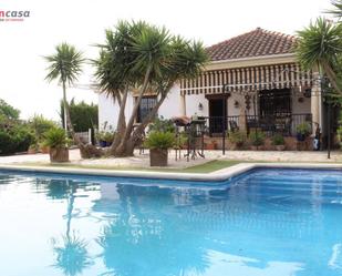 Piscina de Casa o xalet en venda en  Córdoba Capital amb Aire condicionat, Jardí privat i Terrassa