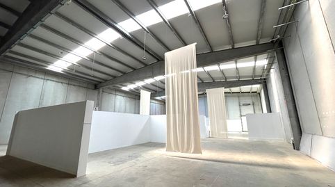 Foto 4 von Fabrikhallen zur Miete in Serra de Daró, Girona