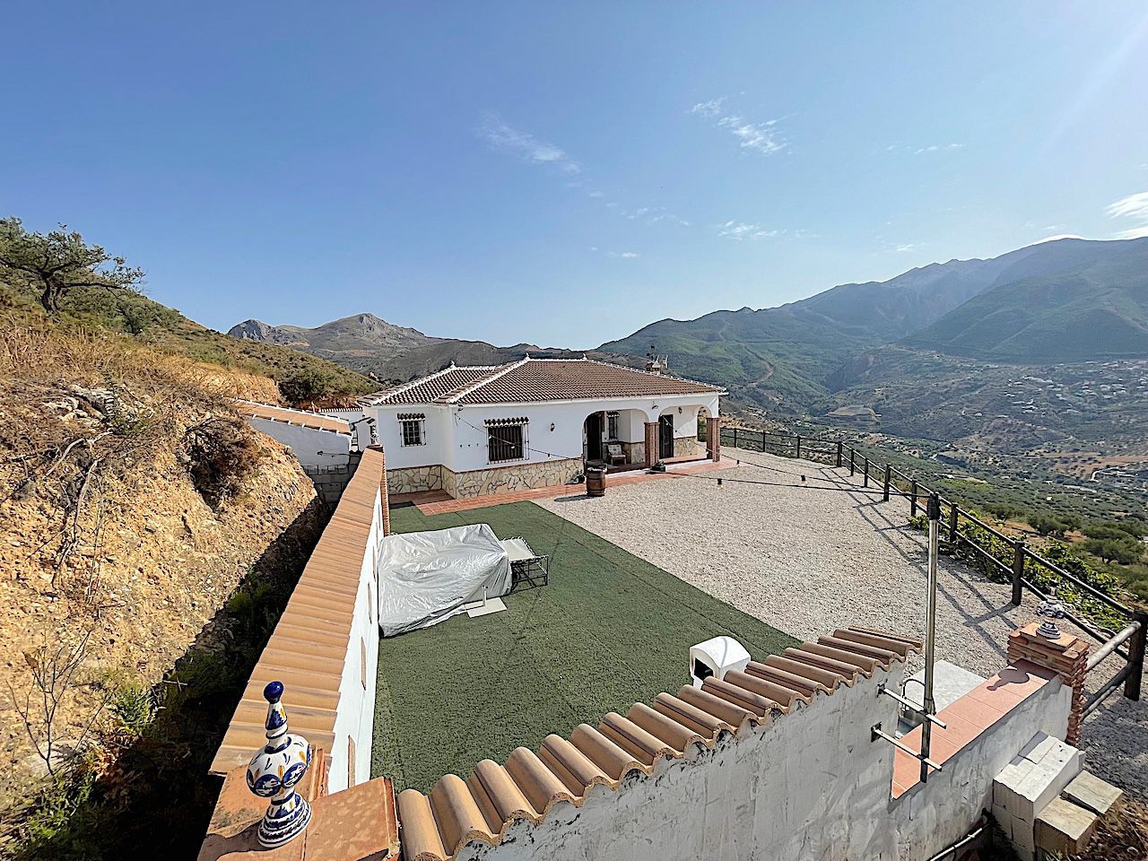 Exterior view of Country house to rent in Alcaucín  with Terrace and Furnished