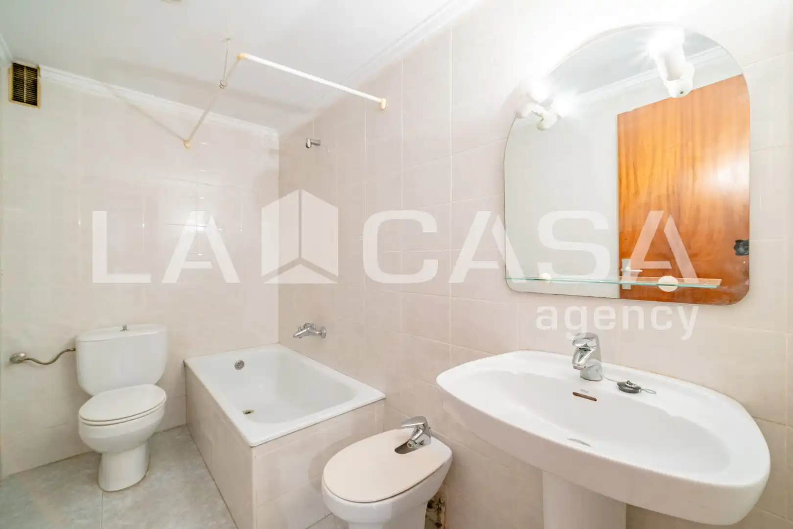 Flat with terrace for sale in Avinguda de Blasco Ibáñez, imagen 30