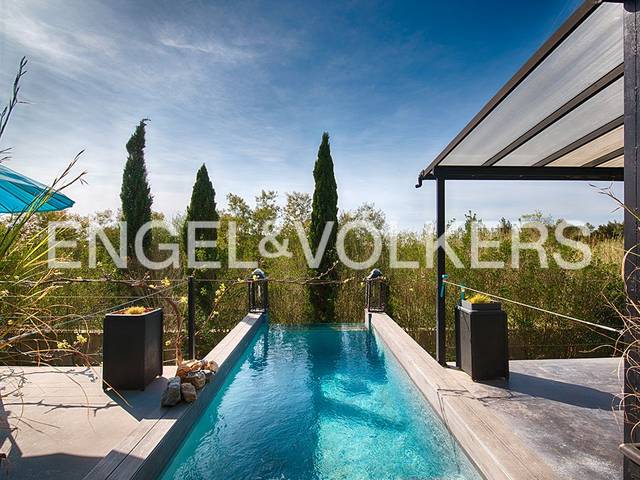 Casa-chalet en Venta en Mollet de Peralada