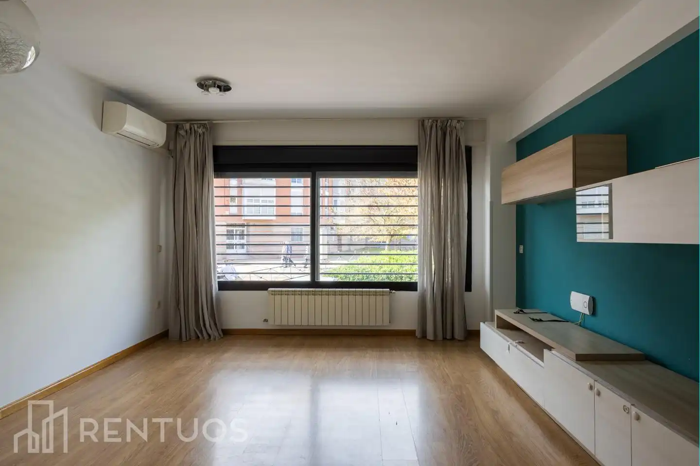Sala de estar de Dúplex de alquiler en Madrid con Aire acondicionado, Calefacción y Terraza