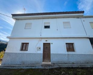 Exterior view of Single-family semi-detached for sale in Vega de San Mateo  with Terrace