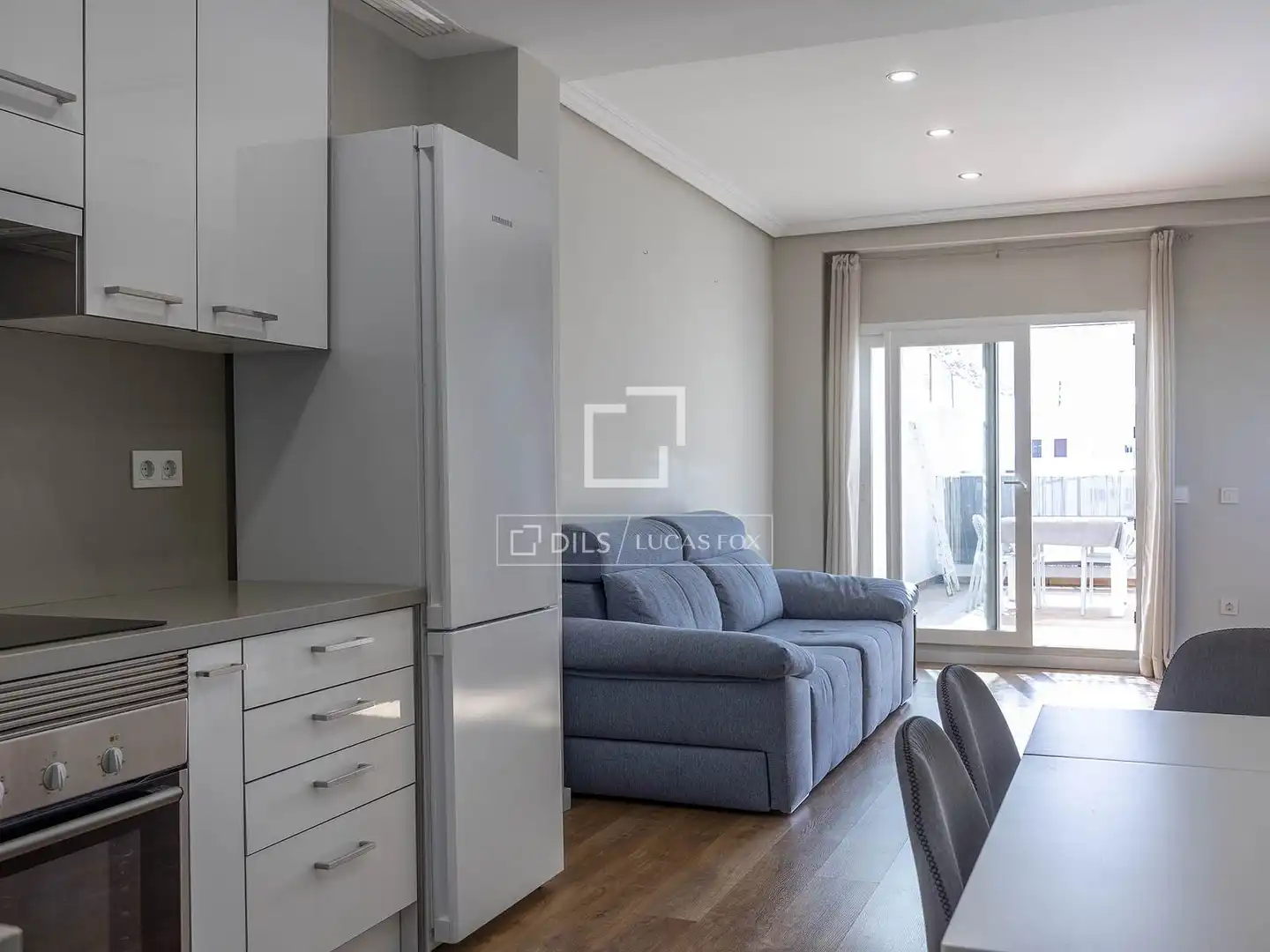 Sala de estar de Ático de alquiler en Valencia con Aire acondicionado, Parquet y Terraza