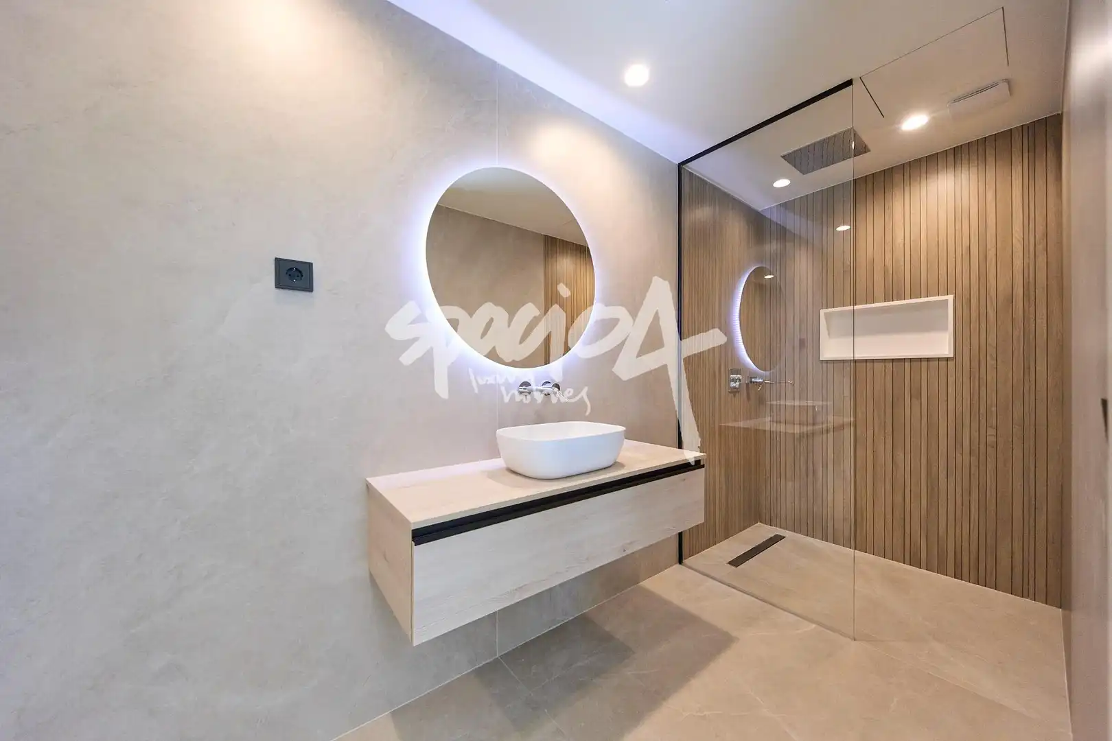 Bathroom of Houses for sale in Boadilla del Monte  with Air Conditioner, Heating and Private garden