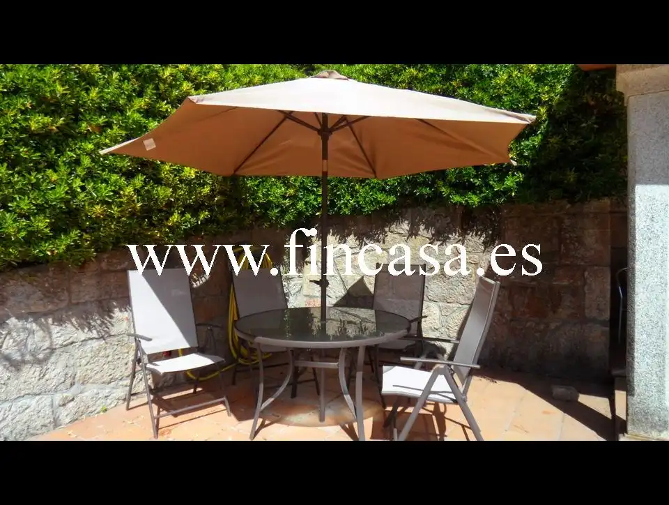 Garden of Country homes for sale in Nigrán  with Heating, Private garden and Parquet flooring