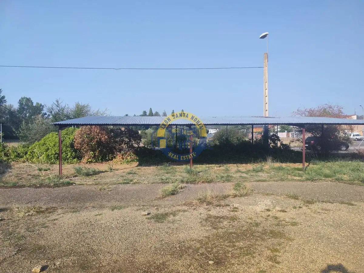 Nave industrial in vendita a Villaquilambre, imagen 3