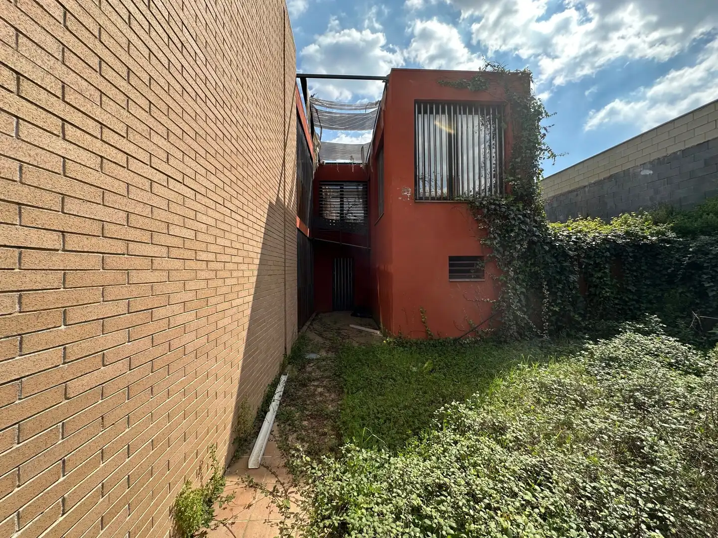 Vista exterior de Casa o chalet en venta en Lliçà d'Amunt con Aire acondicionado, Jardín privado y Terraza
