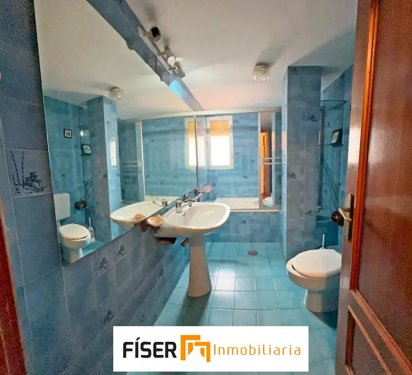 Baño de Ático en venta en Zafra con Terraza y Trastero