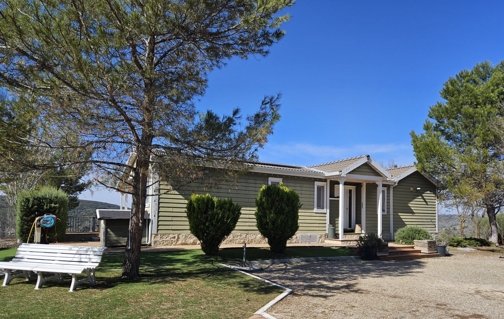 Vista exterior de Casa o chalet de alquiler en Perales de Tajuña con Aire acondicionado, Terraza y Amueblado