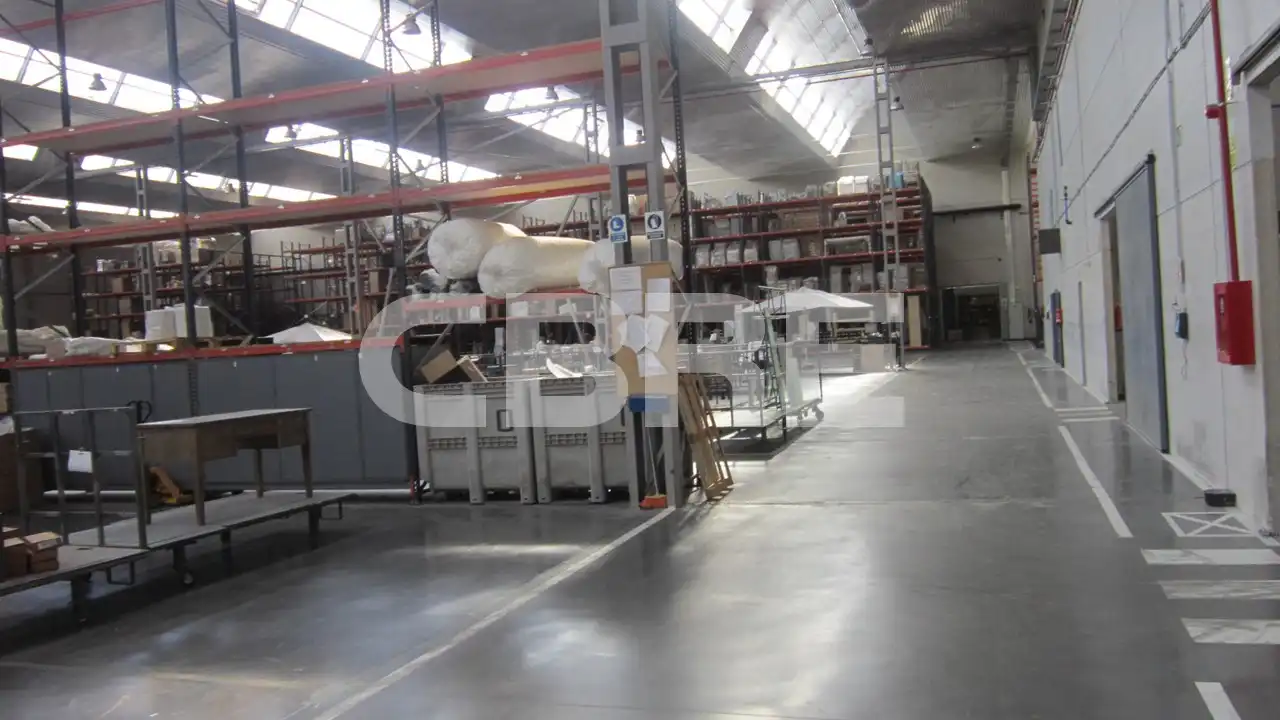 Nave industrial de alquiler en Valdemoro