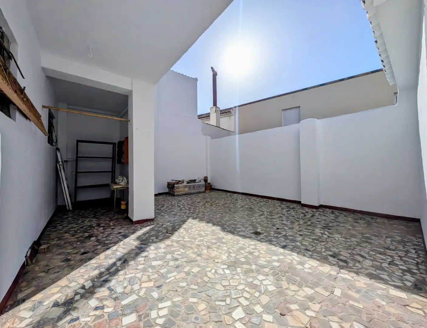 Casa o xalet en venda en Loja amb Terrassa, Traster i Balcó