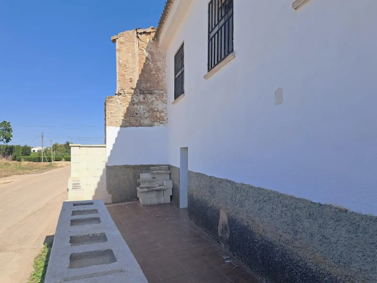 Exterior view of Houses for sale in Villargordo del Cabriel  with Terrace and Storage room