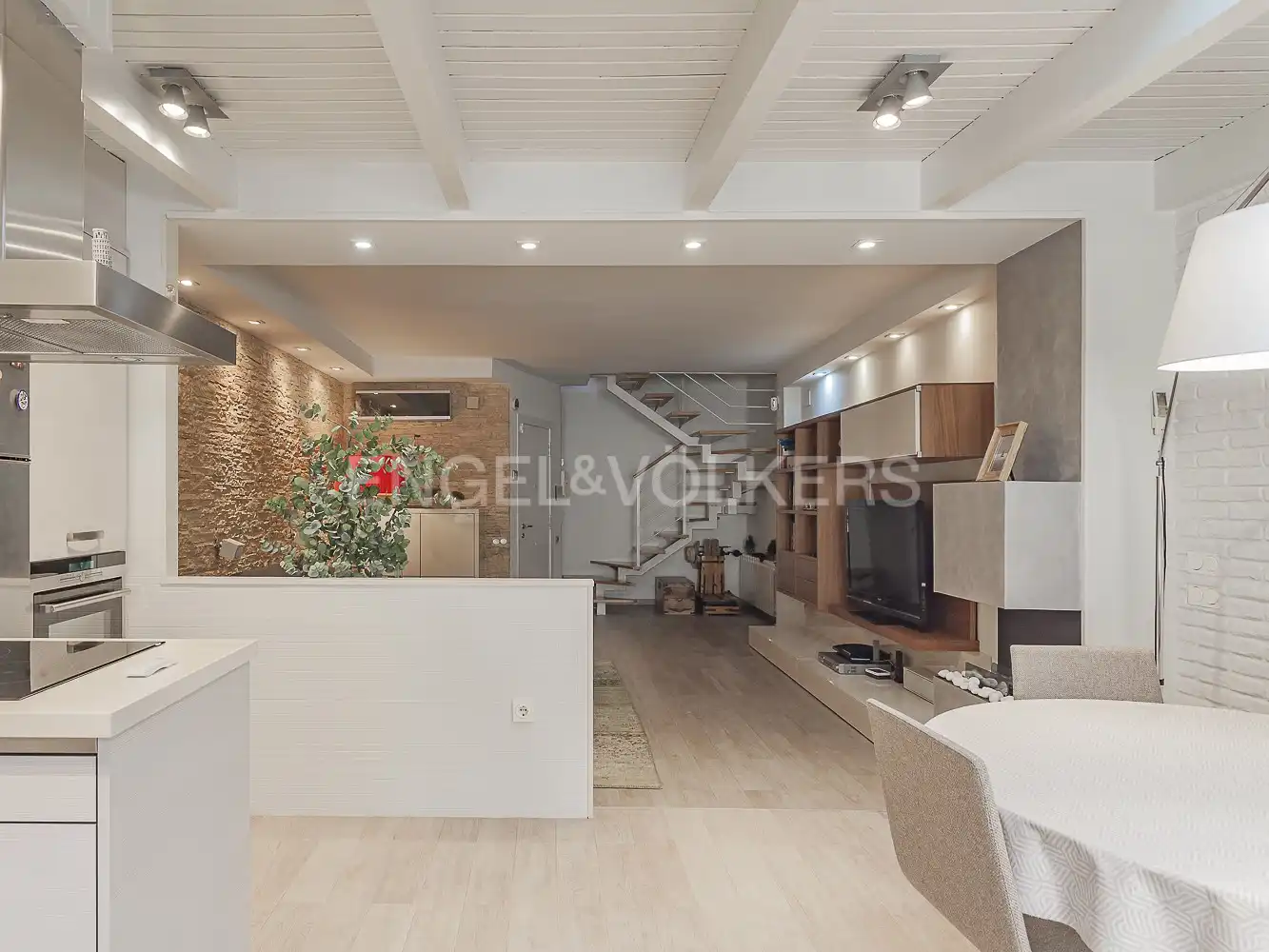 Piso en venta en Sabadell con Aire acondicionado, Calefacción y Jardín privado