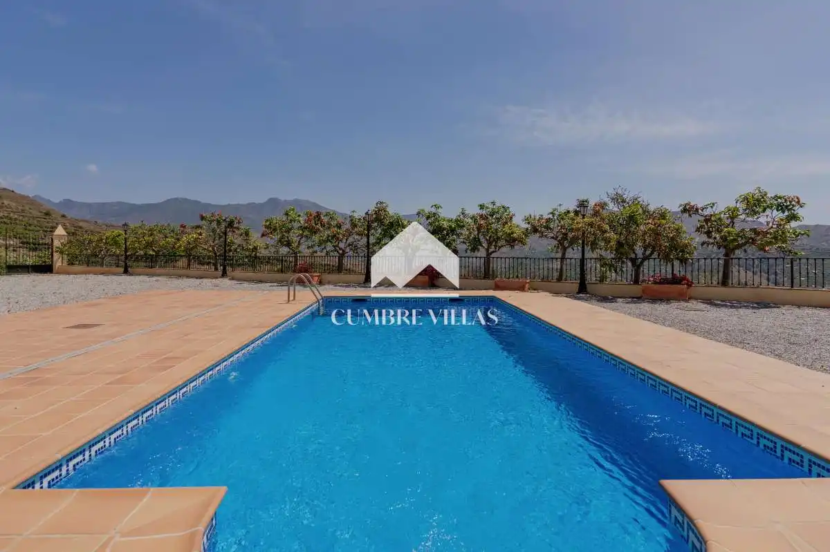 Casa rústica amb jardí en venda a Torrecuevas - Lomas del Gato, imagen 2
