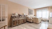 Living room of Flat for sale in  Granada Capital  with Air Conditioner