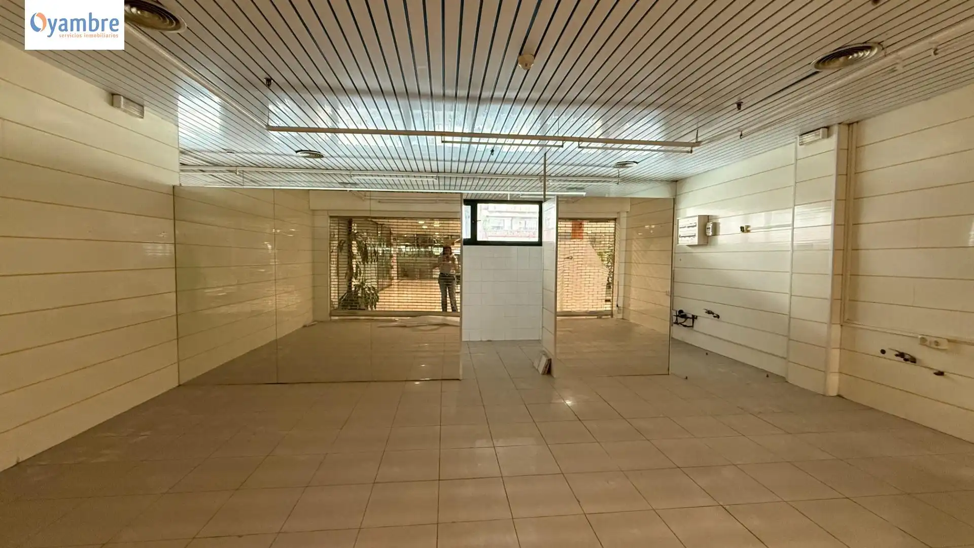 Local comercial en venta en CONCEPCION ARENAL EDIF. CENTRO CIVICO, imagen 5