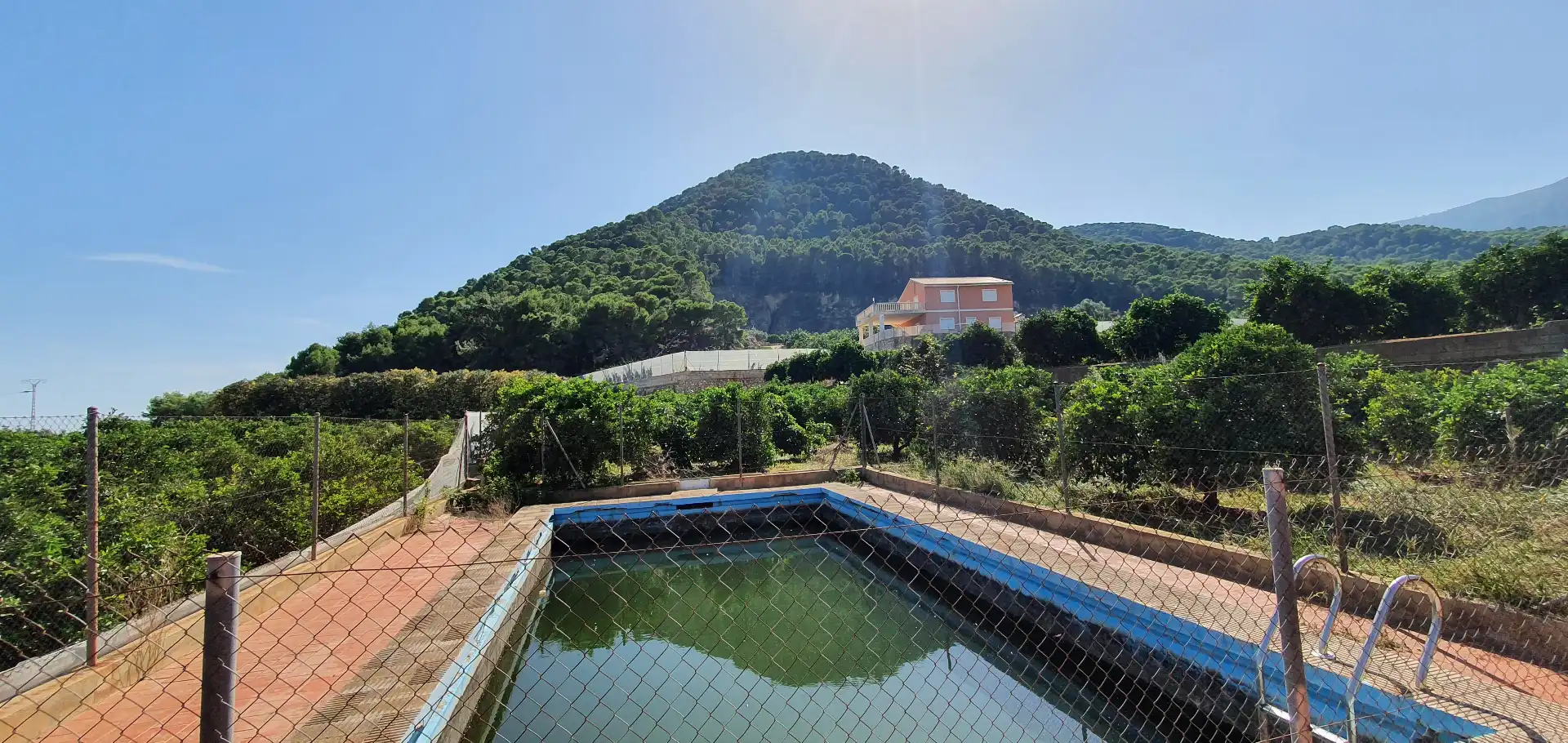 Piscina de Finca rústica en venda en Tavernes de la Valldigna amb Calefacció, Jardí privat i Terrassa