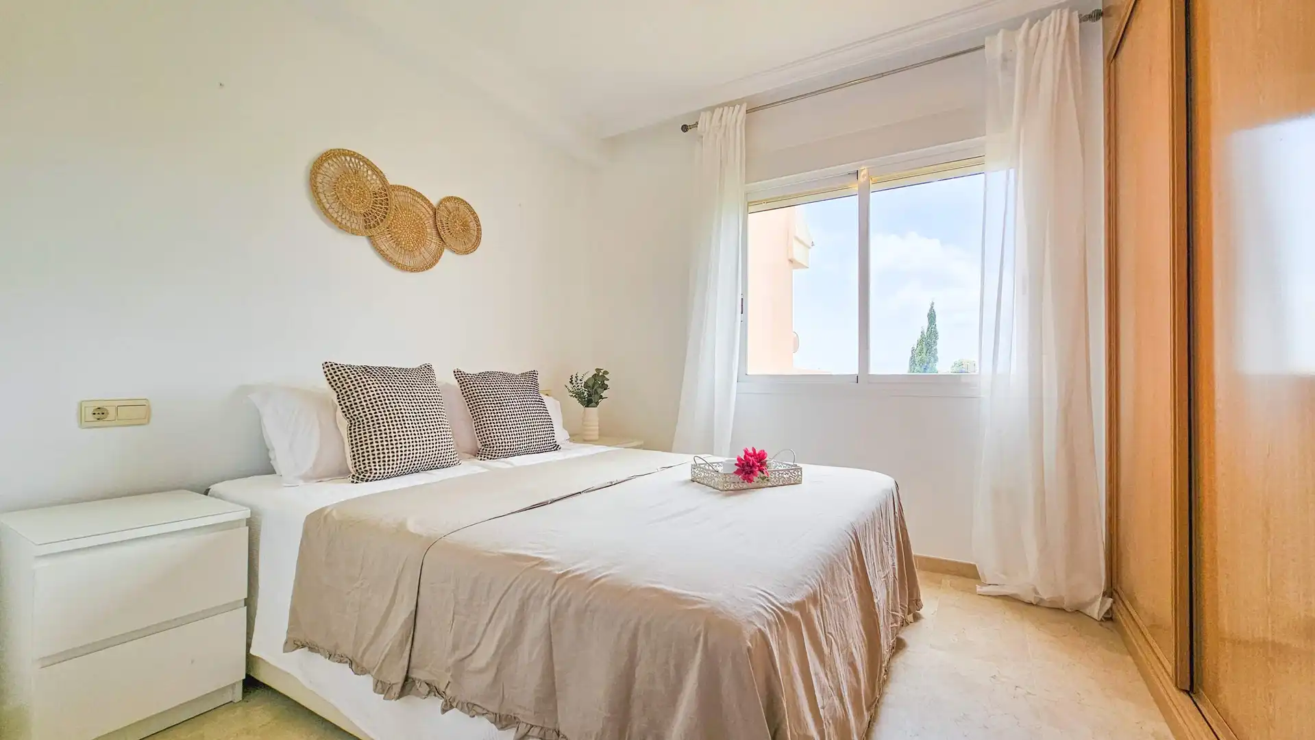 Dormitori de Apartament en venda en Mijas amb Aire condicionat, Calefacció i Terrassa