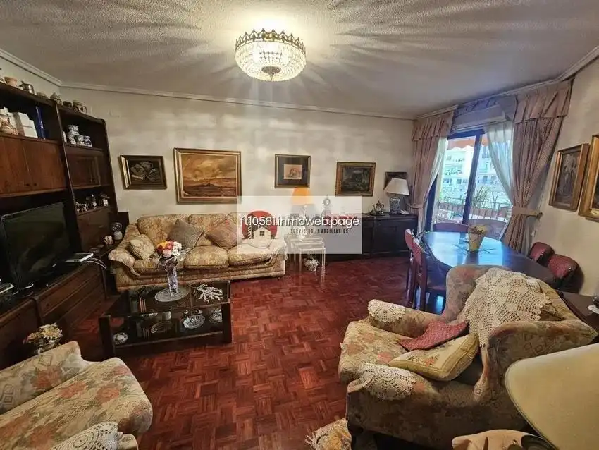 Sala de estar de Piso en venta en Valencia con Aire acondicionado, Calefacción y Parquet