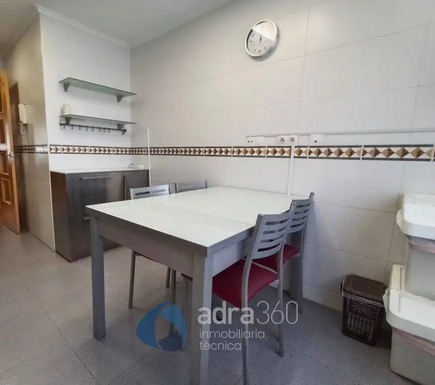 Cocina de Ático en venta en  Logroño con Aire acondicionado, Calefacción y Terraza