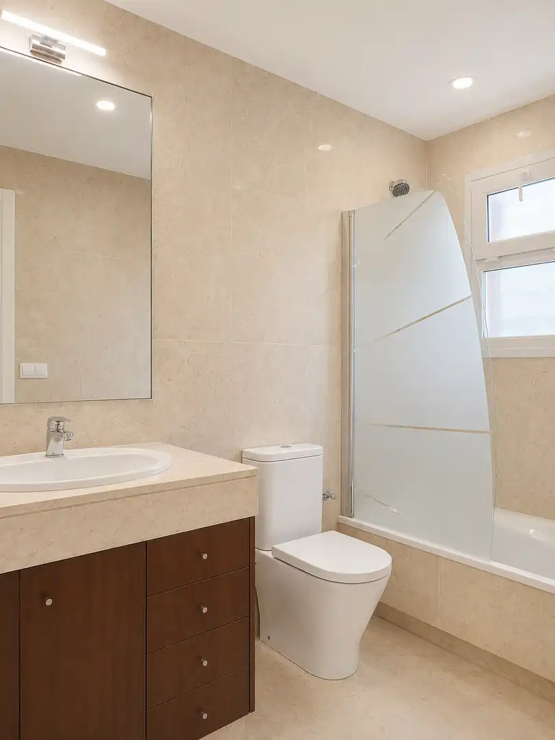 Bathroom of Detached homes for sale in El Puerto de Santa María  with Air Conditioner, Heating and Private garden
